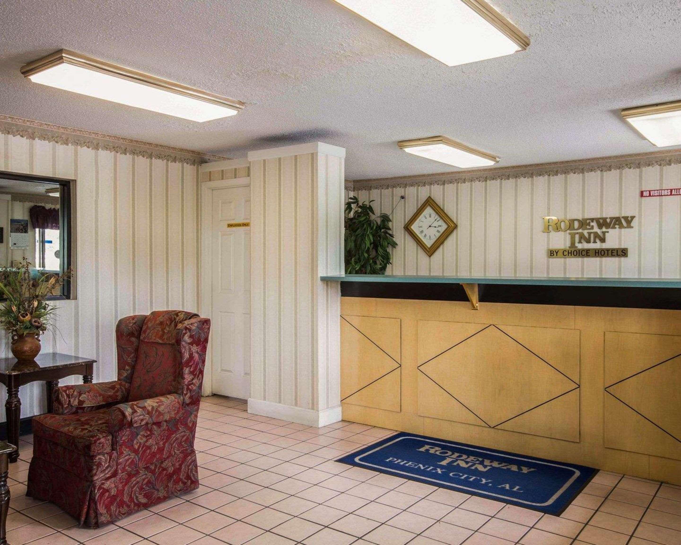 Rodeway Inn Phenix City Exterior foto